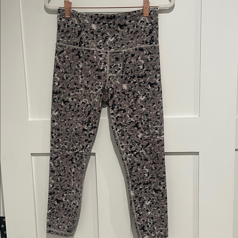 Athleta Elation Textured 7/8 Tight in Meadow Decadent Chocolate